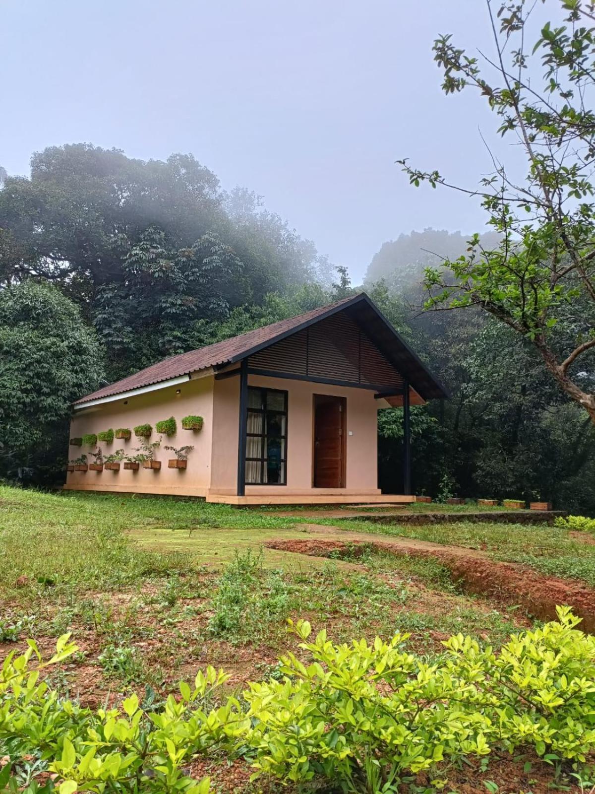 Vagamon Heights Hotel Exterior photo